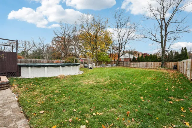 $519,000 | 3 Garden Drive, New Windsor, NY 12553