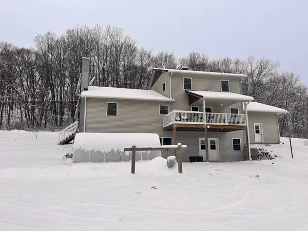 $639,999 | S6720 Eli Valley Road, Loganville, WI 53943