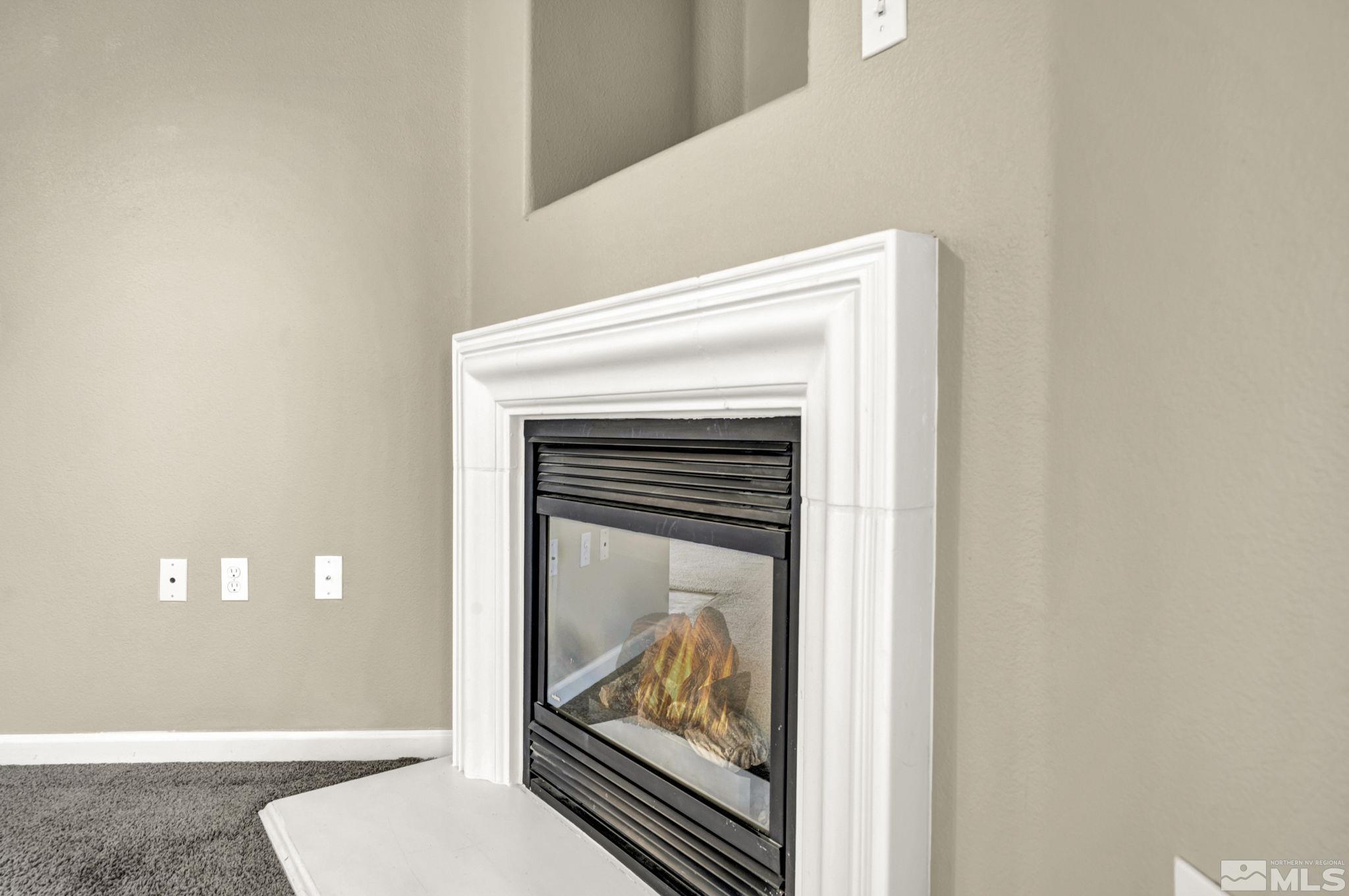 1325 South Meadows Parkway, Unit 412 Reno, NV 89521 - Photo 17 of 39 a view of living room