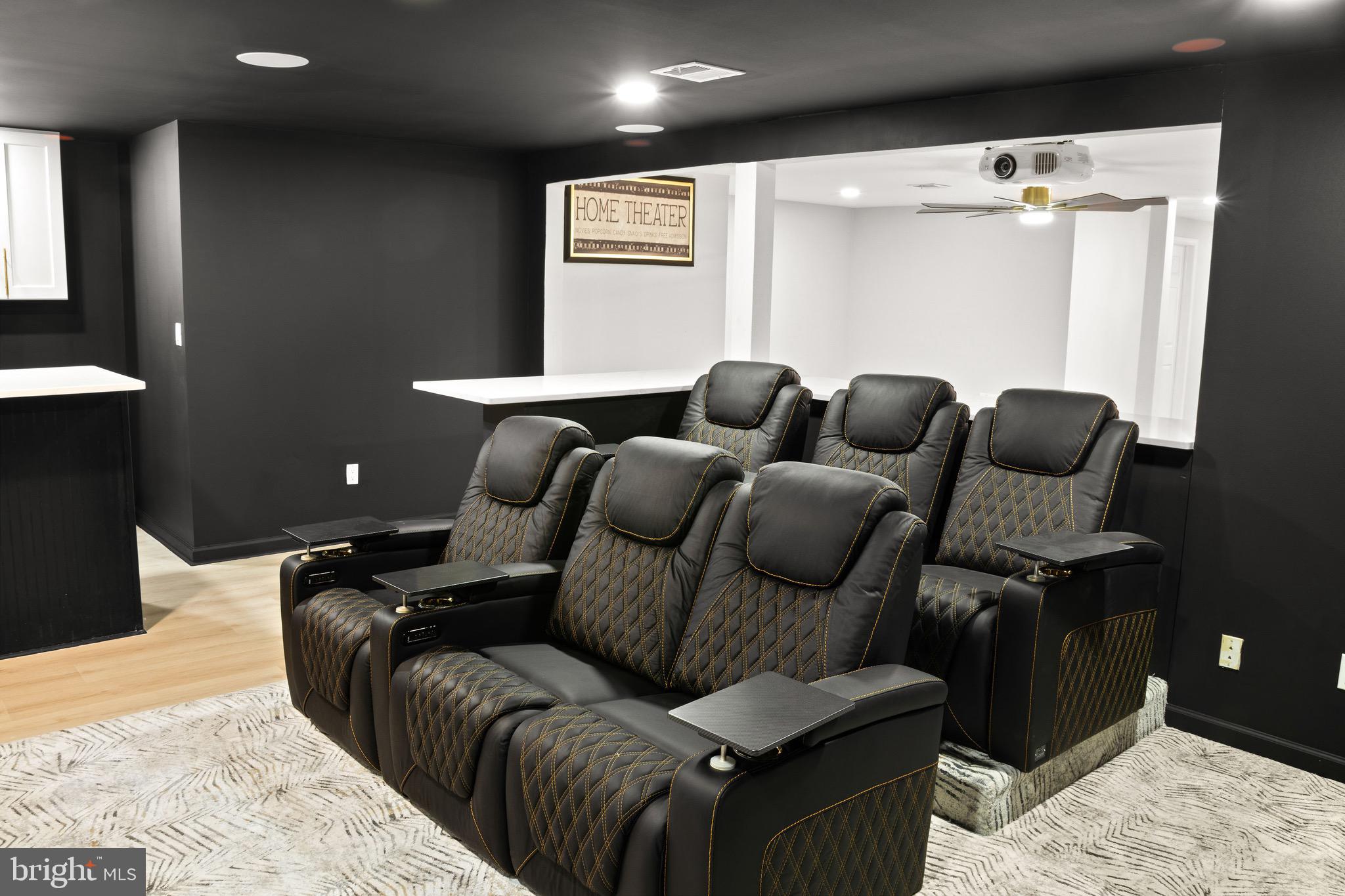 2154 Gorton Road Macungie, PA 18062 - Photo 35 of 49 a living room with furniture