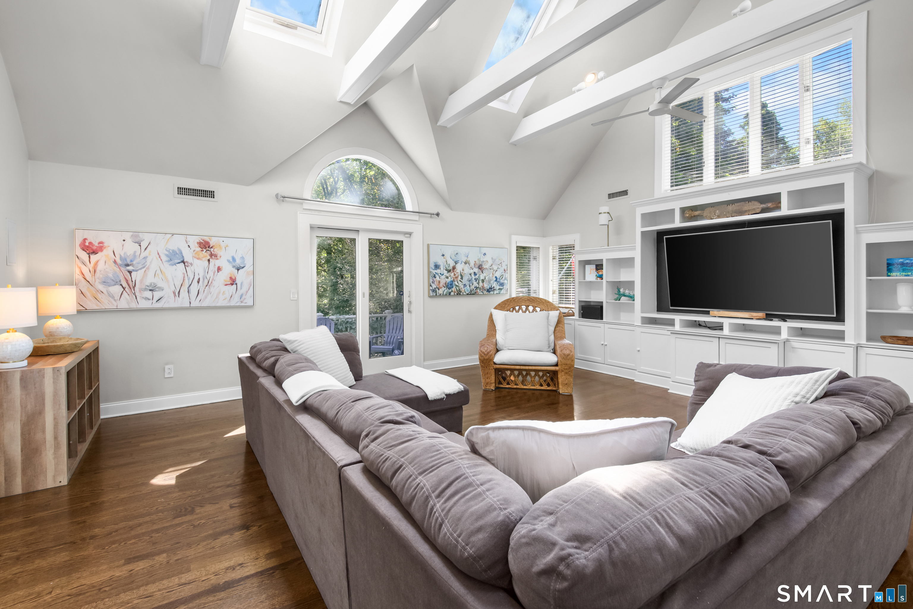 27 Rayfield Road Westport, CT 06880 - Photo 11 of 23 Gallery Image 11