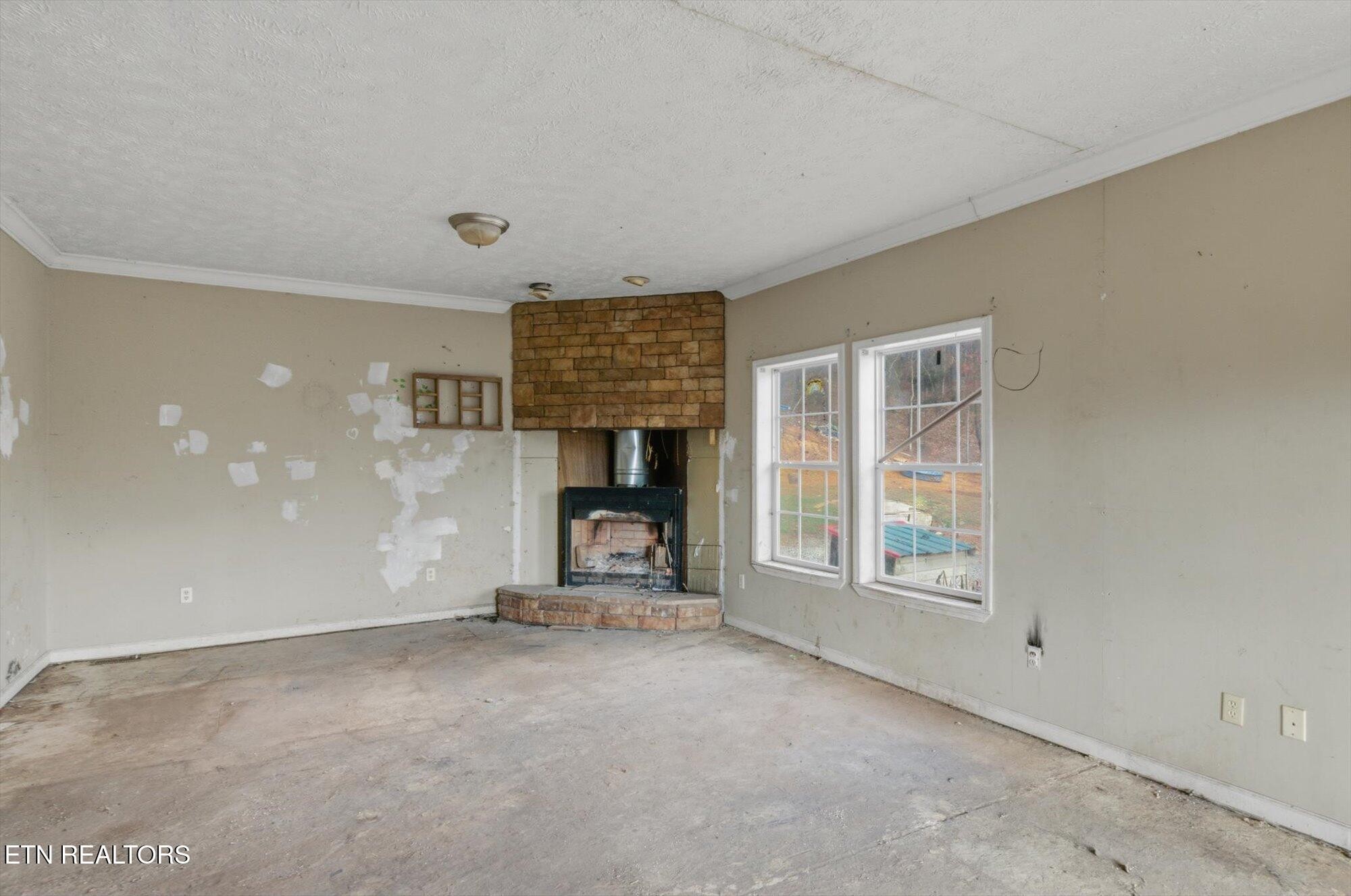 550 Happy Hollow Road Madisonville, TN 37354 - Photo 8 of 19
