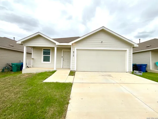 $1,799 | 615 Bean Bend, San Antonio, TX 78221