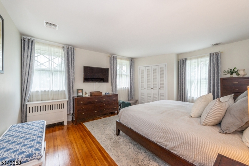 276 Bay Avenue Glen Ridge, NJ 07028 - Photo 23 of 43