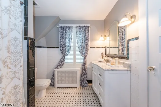 $5,500 | 276 Bay Avenue, Glen Ridge, NJ 07028