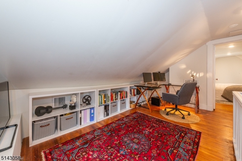 276 Bay Avenue Glen Ridge, NJ 07028 - Photo 31 of 43