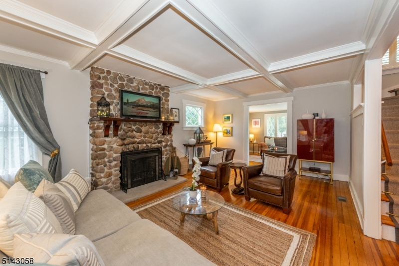 276 Bay Avenue Glen Ridge, NJ 07028 - Photo 8 of 43