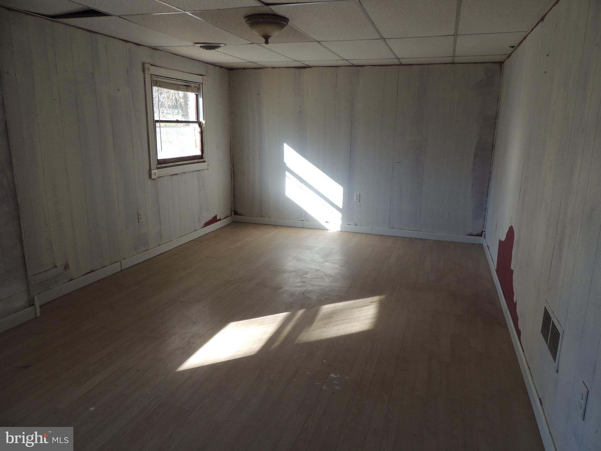 237 Old Chestnut Road Elkton, MD 21921 - Photo 8 of 10 Family Room