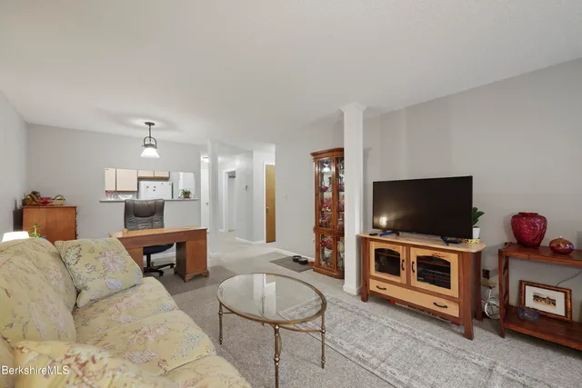 $195,000 | 60 North Street, Unit 4, Dalton, MA 01226