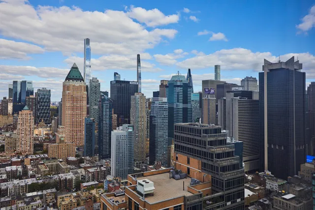 $1,699,900 | 350 West 42nd Street, Unit 48C | Hell's Kitchen