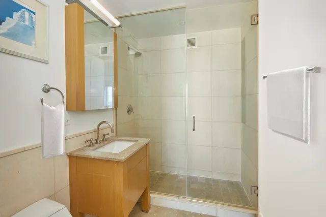 $1,699,900 | 350 West 42nd Street, Unit 48C | Hell's Kitchen