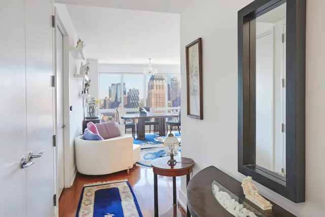 $1,699,900 | 350 West 42nd Street, Unit 48C | Hell's Kitchen