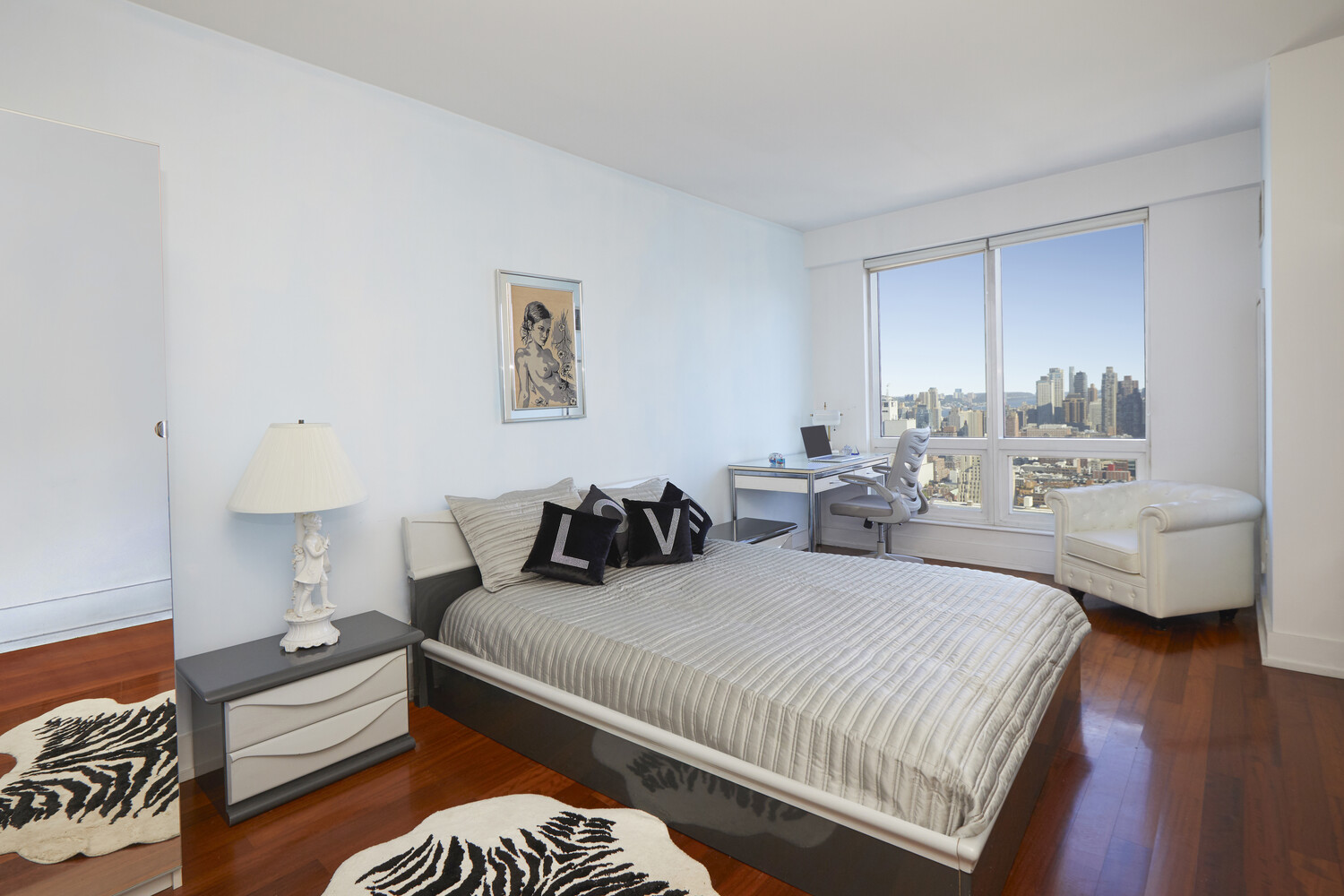 350 West 42nd Street, Unit 48C Manhattan, NY 10036 - Photo 4 of 27