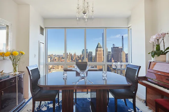 $1,699,900 | 350 West 42nd Street, Unit 48C | Hell's Kitchen