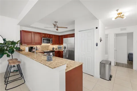 $399,000 | 1200 Northeast 105th Street, Unit 27, Miami Shores, FL 33138