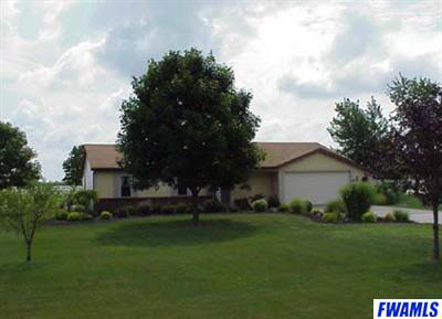9236 Roberts Road Woodburn, IN 46797 - Photo 1 of 8