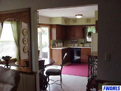 9236 Roberts Road Woodburn, IN 46797 - Photo 5 of 8