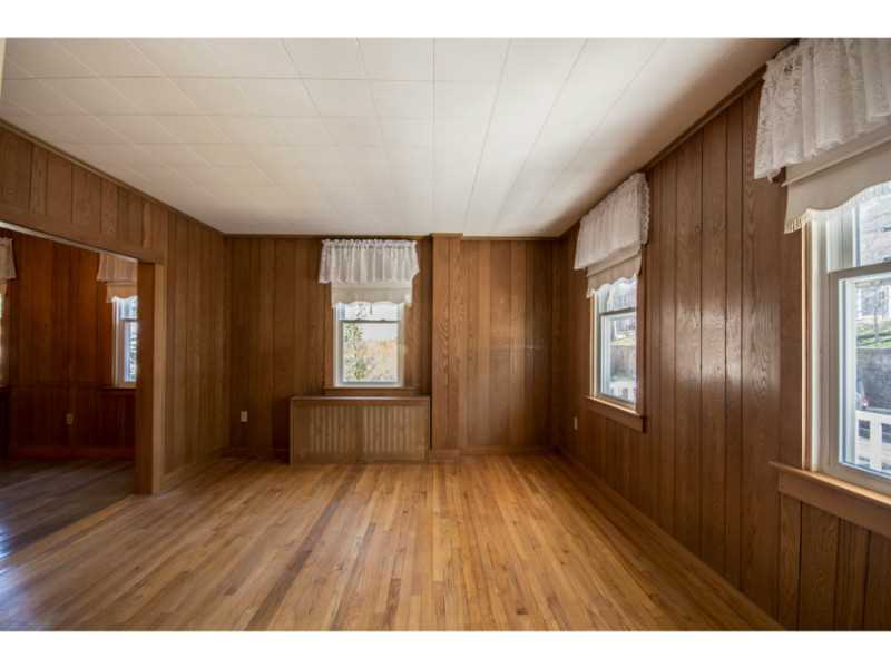 459 Spring Street Newport, RI 02840 - Photo 5 of 25 Living Room. living room with hardwoods