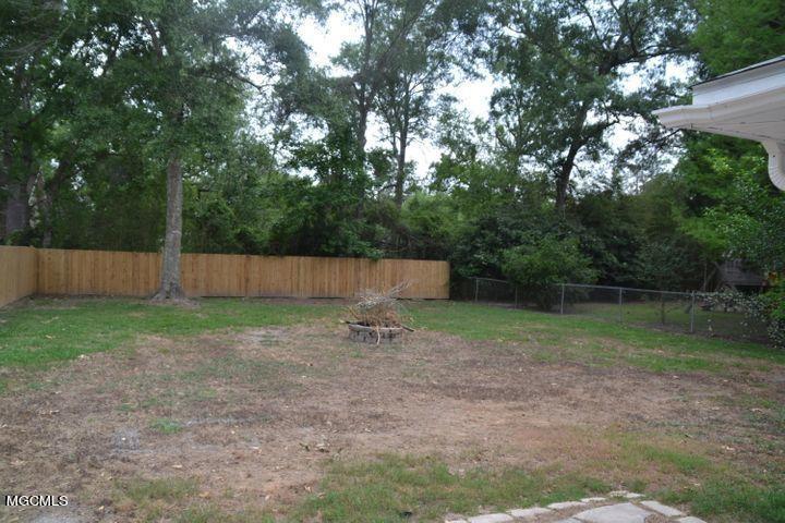 7065 Comanche Street Kiln, MS 39556 - Photo 14 of 15 comm 14
