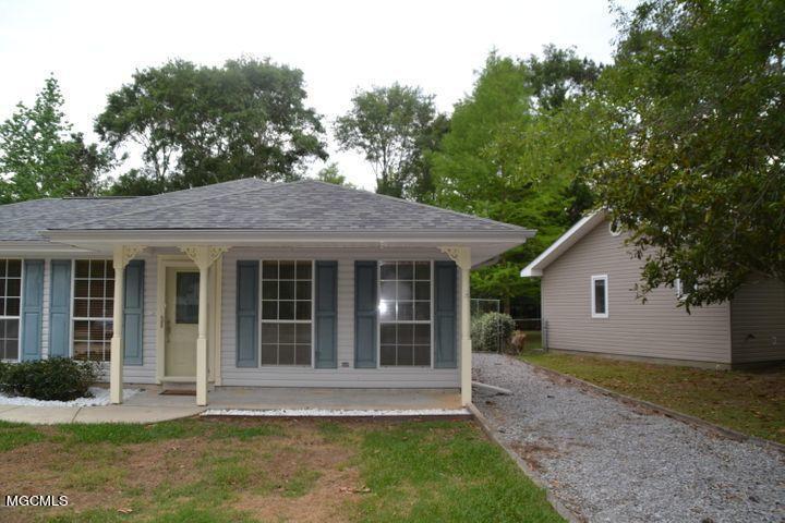 7065 Comanche Street Kiln, MS 39556 - Photo 3 of 15 comm3