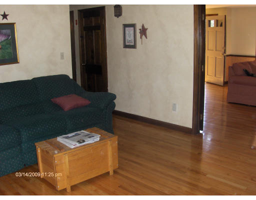 73 Bigelow Road Webster, MA 01570 - Photo 18 of 24 Gallery Image 18