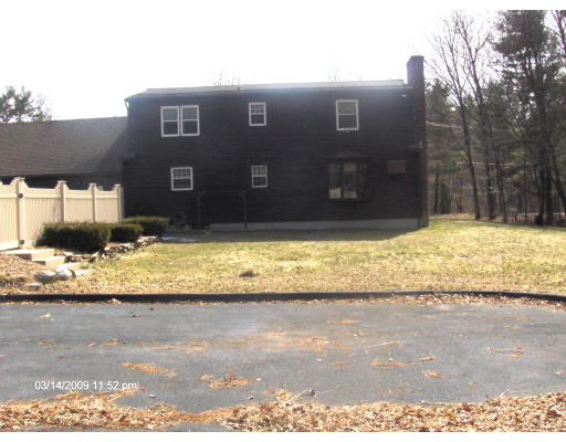 73 Bigelow Road Webster, MA 01570 - Photo 20 of 24 Gallery Image 20