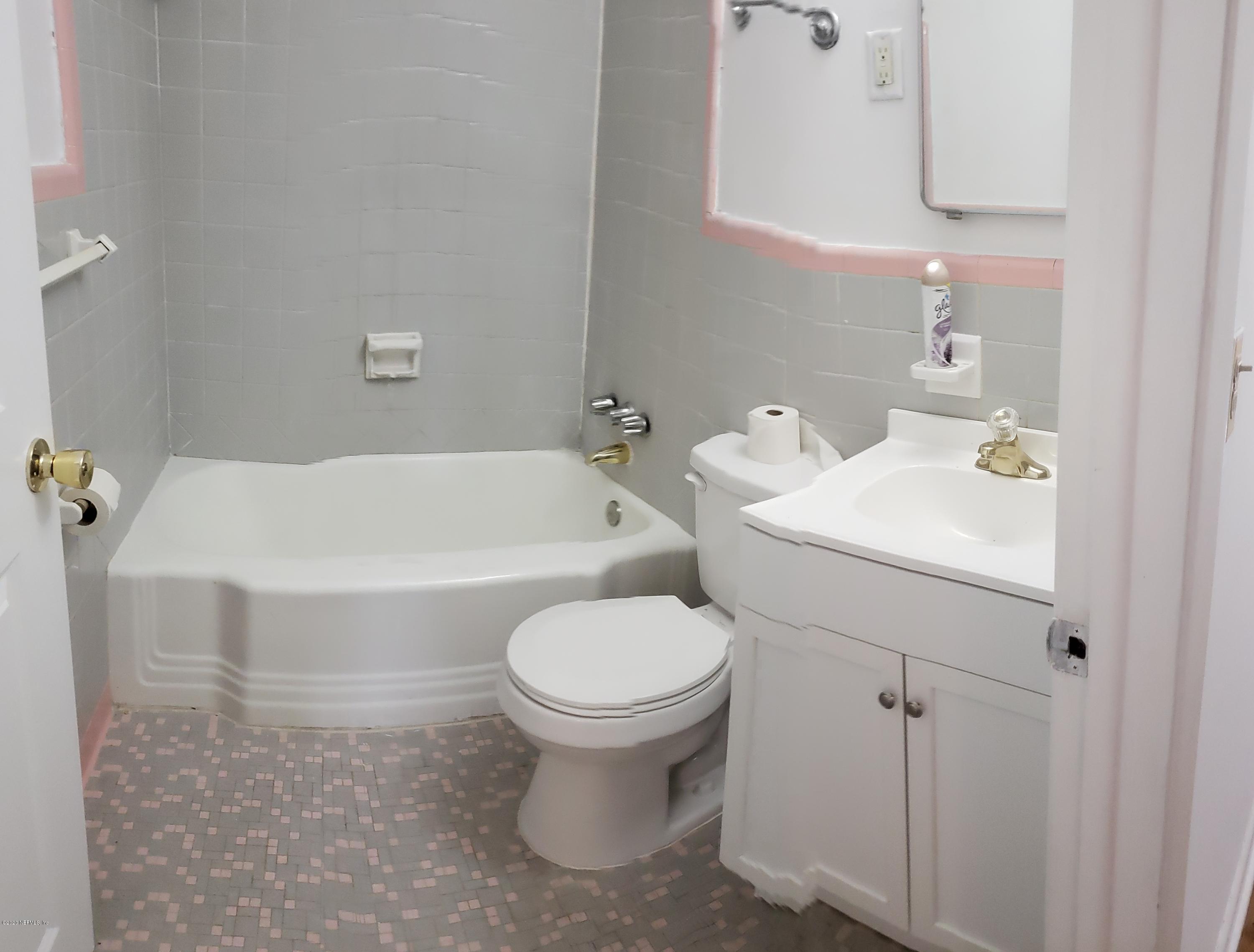 4184 Marianna Road Jacksonville, FL 32217 - Photo 23 of 31 20200619_132256