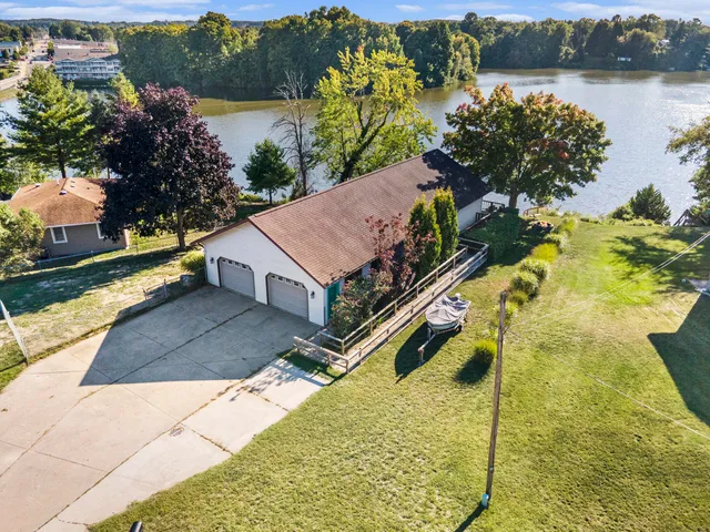 $379,000 | 95 Hilltop Drive, Hart, MI 49420