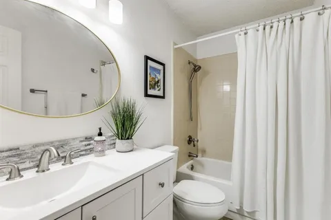 $325,000 | 2020 Meadowbrook Drive, Mesquite, TX 75149