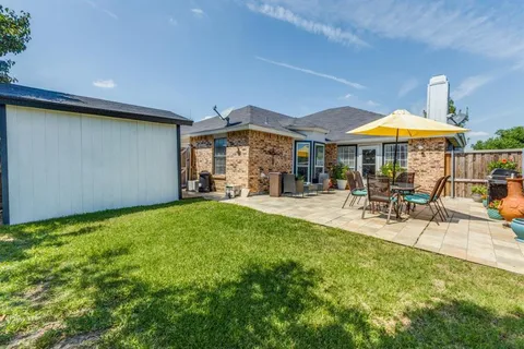 $325,000 | 2020 Meadowbrook Drive, Mesquite, TX 75149