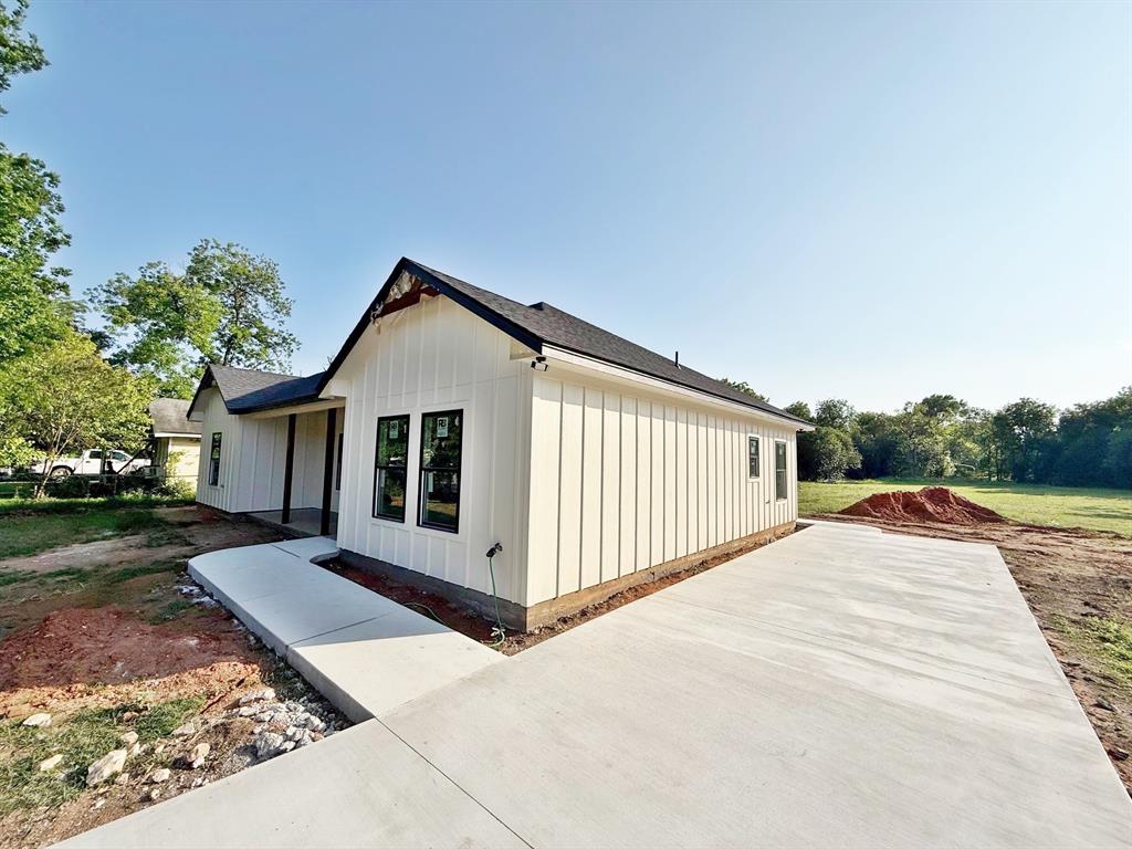 3320 North 27th Street Waco, TX 76708 - Photo 4 of 27
