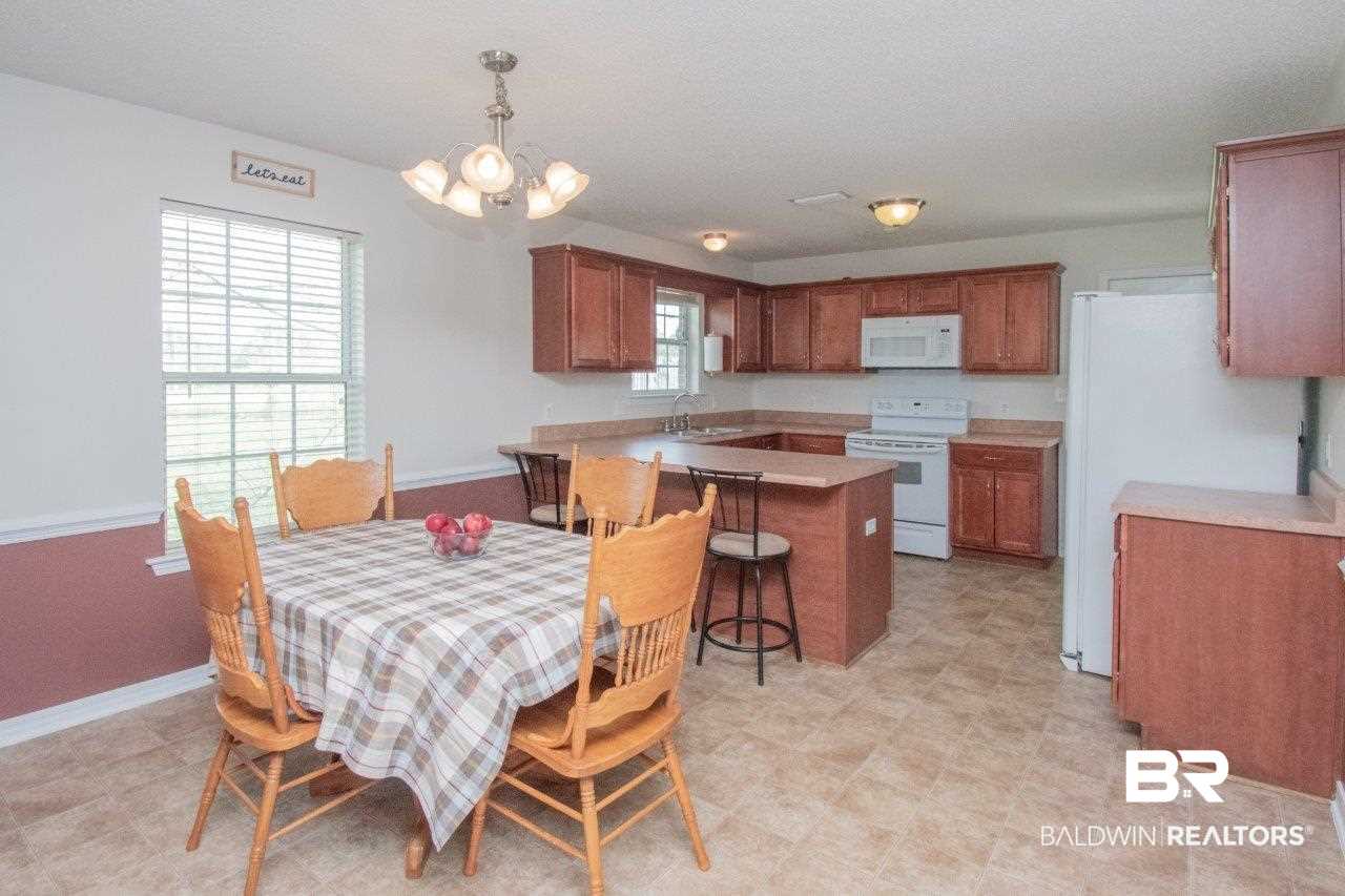 8438 Oak Pointe Court Mobile, AL 36695 - Photo 7 of 24