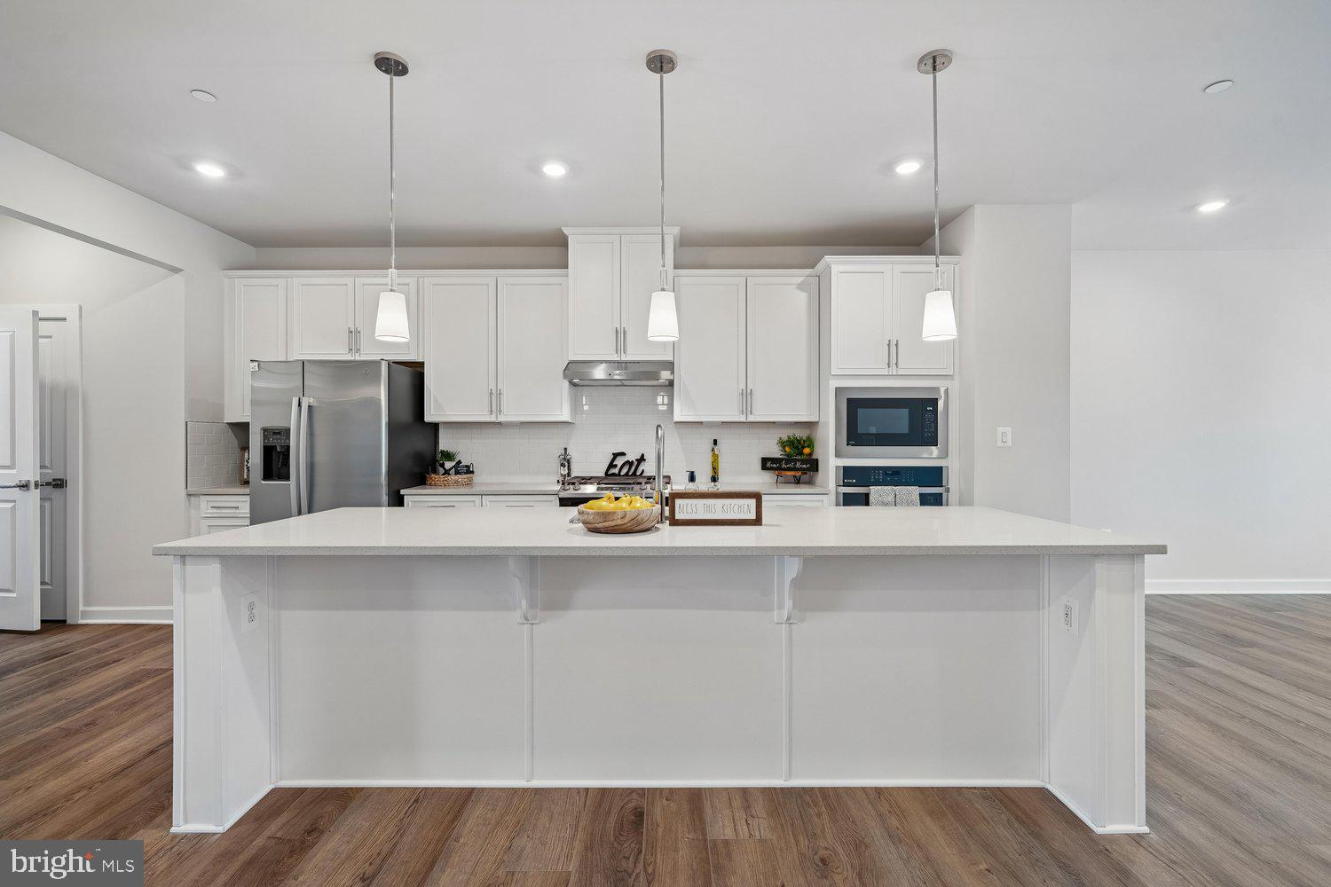 1202 Patuxent Greens Drive Laurel, MD 20708 - Photo 12 of 38 Kitchen