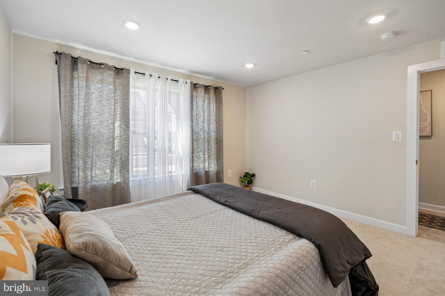 1202 Patuxent Greens Drive Laurel, MD 20708 - Photo 22 of 38 Bedroom 2