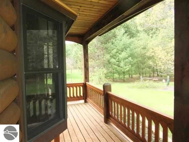 19673 Cedar Run Road Traverse City, MI 49684 - Photo 3 of 46 1827333-2.JPG