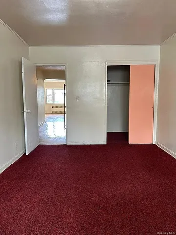 a view of empty room with window