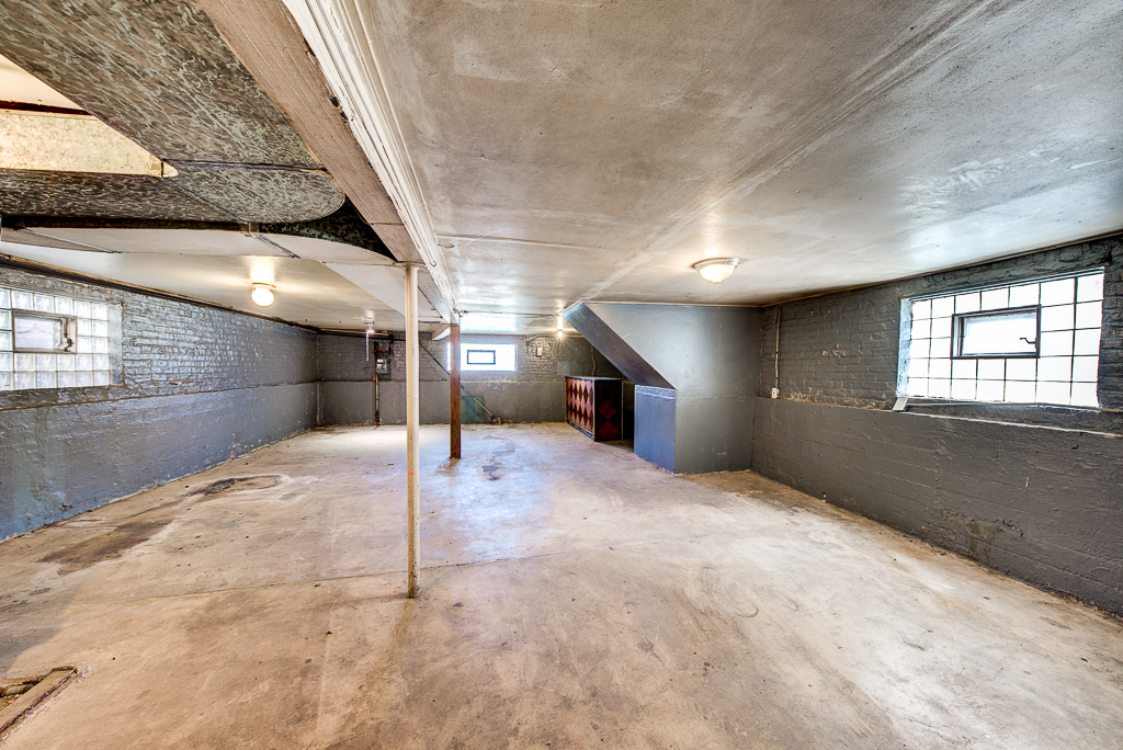 8024 South Perry Avenue Chicago, IL 60620 - Photo 30 of 37