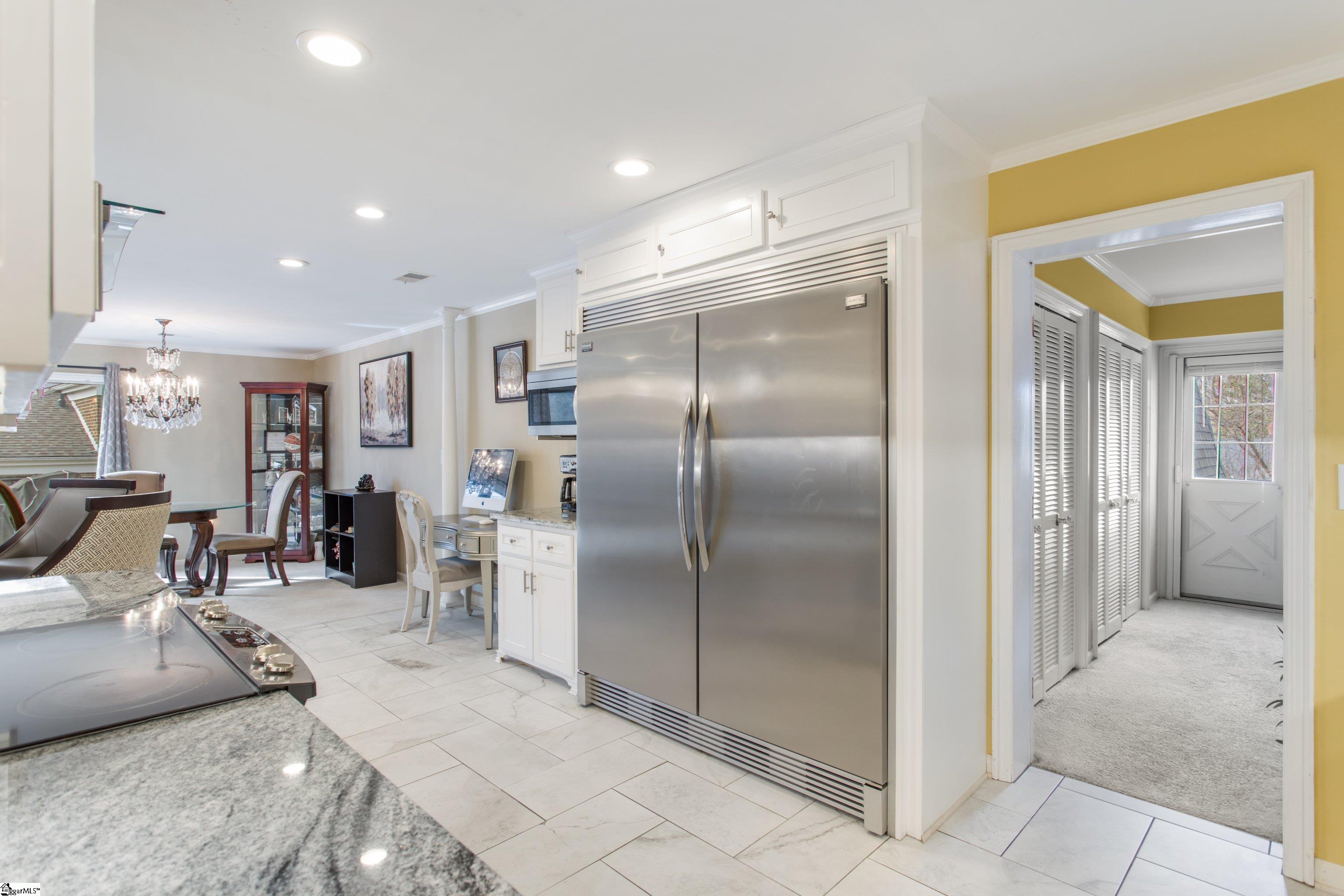 803 Edwards Road, Unit 11 Greenville, SC 29615 - Photo 11 of 16 Gallery Image 11