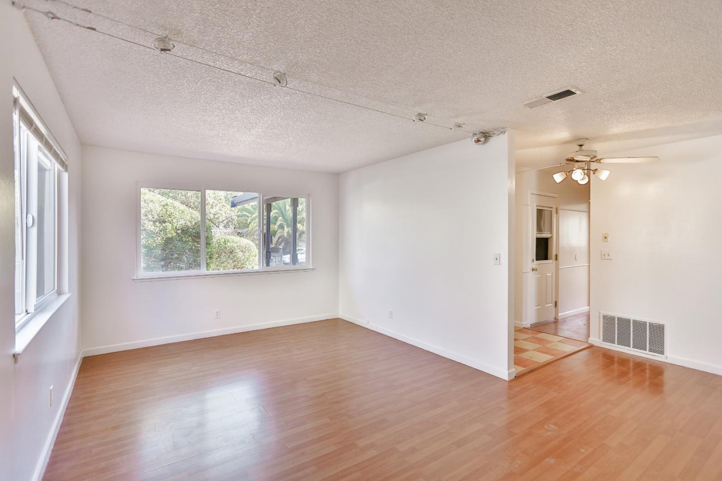 1157 Kelvin Road El Sobrante, CA 94803 - Photo 8 of 31 Gallery Image 8