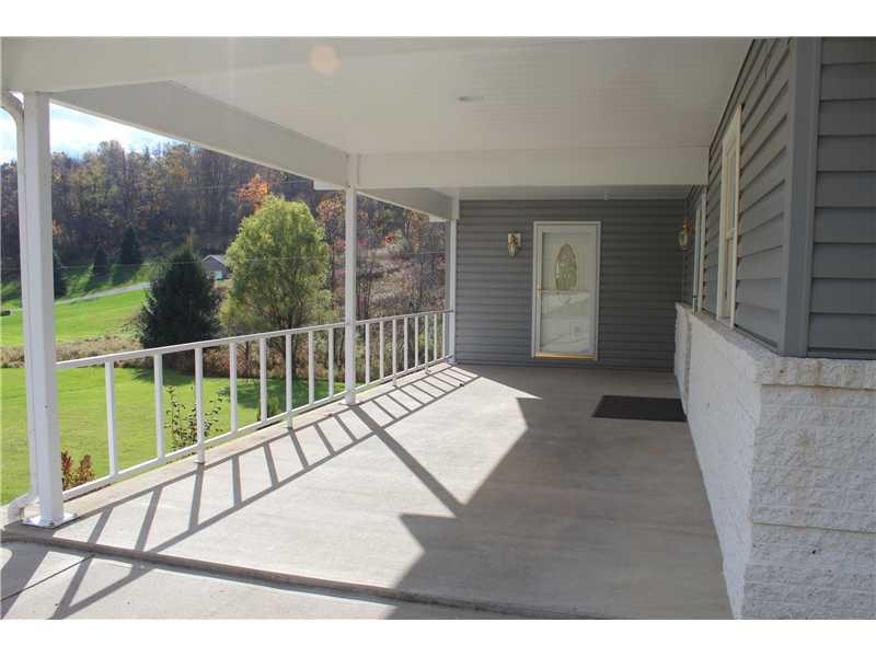 225 Gwynn Road Jefferson, PA 15344 - Photo 20 of 25 Parking Lot/Garage.