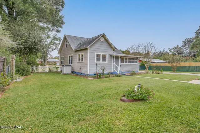 $244,900 | 405 North 73rd Avenue, Pensacola, FL 32506