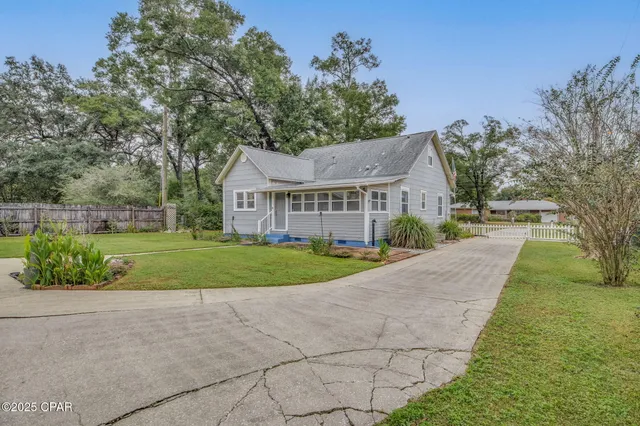 $244,900 | 405 North 73rd Avenue, Pensacola, FL 32506