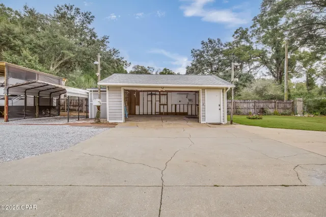 $244,900 | 405 North 73rd Avenue, Pensacola, FL 32506