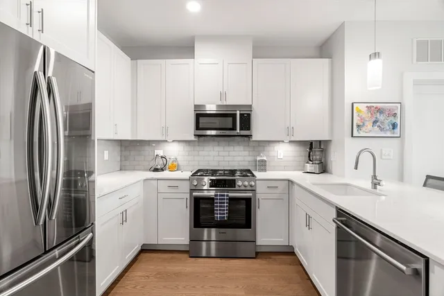 $3,800 | 65 Washington Street, Unit 502, Salem, MA 01970