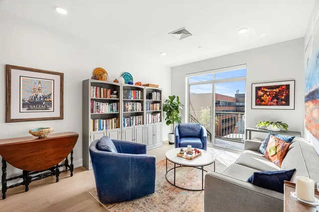 $3,800 | 65 Washington Street, Unit 502, Salem, MA 01970