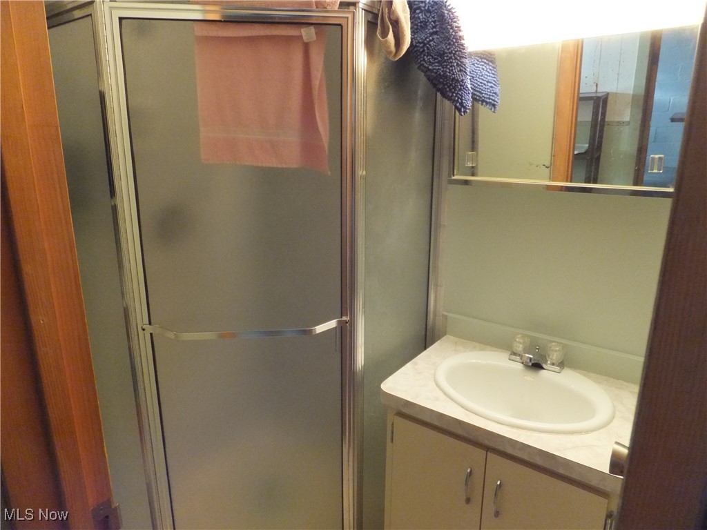 13416 Grannis Road Cleveland, OH 44125 - Photo 19 of 26 Gallery Image 19
