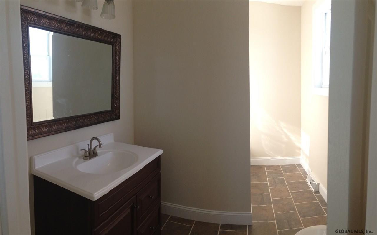 78 Lewis Road Pittstown, NY 12094 - Photo 10 of 14 Photo 10