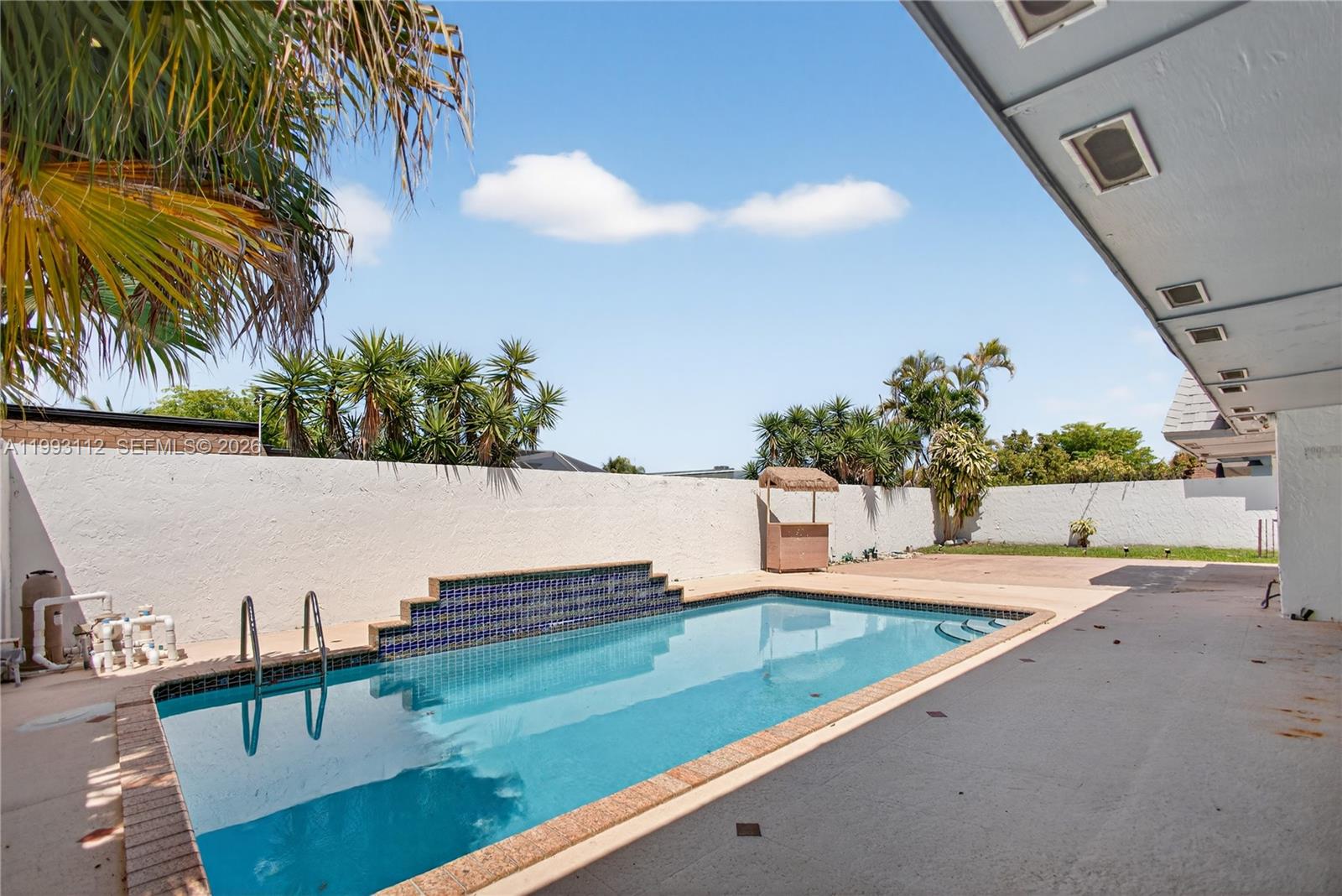13471 Southwest 99th Terrace Miami, FL 33186 - Photo 9 of 44 a view of a terrace