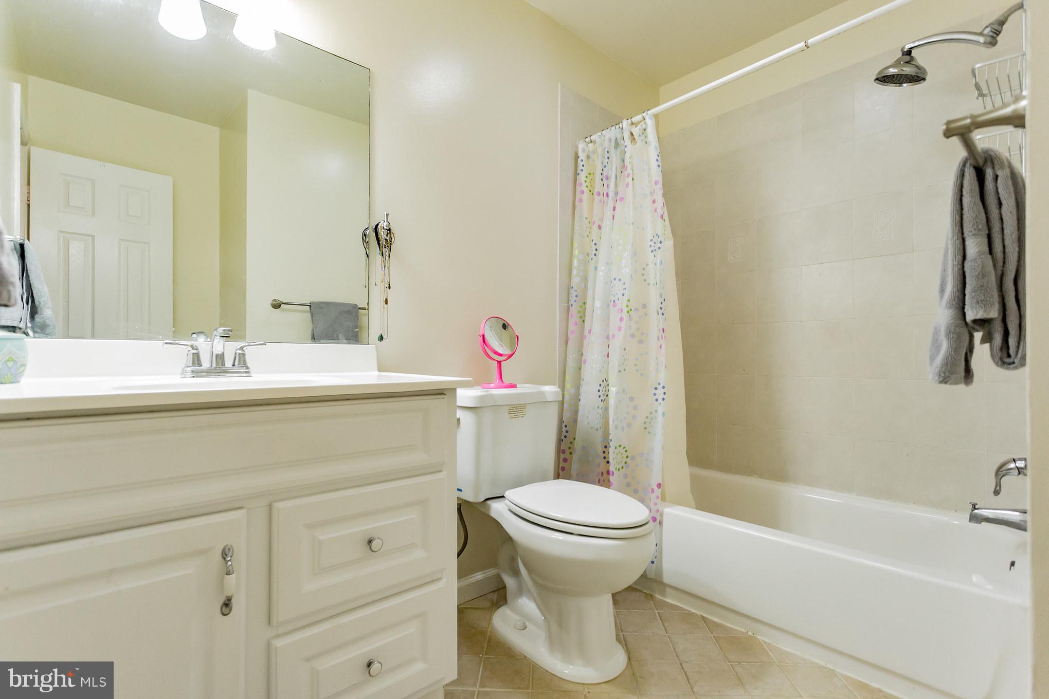 804 Tapawingo Road Southwest Vienna, VA 22180 - Photo 19 of 27 Bath