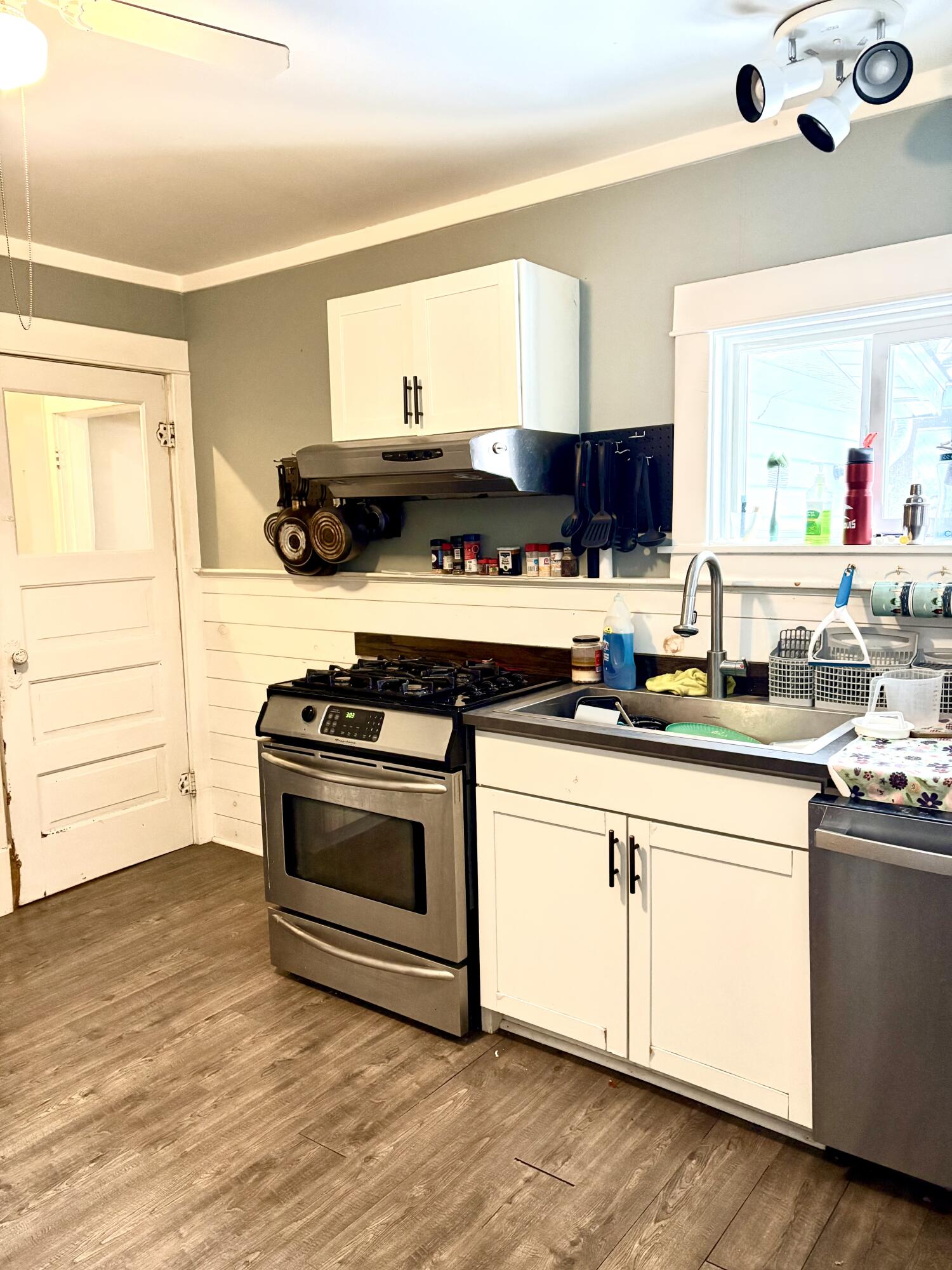 610 East Maple Avenue La Porte, IN 46350 - Photo 4 of 11 a kitchen with stainless steel appliances granite countertop a stove and a sink